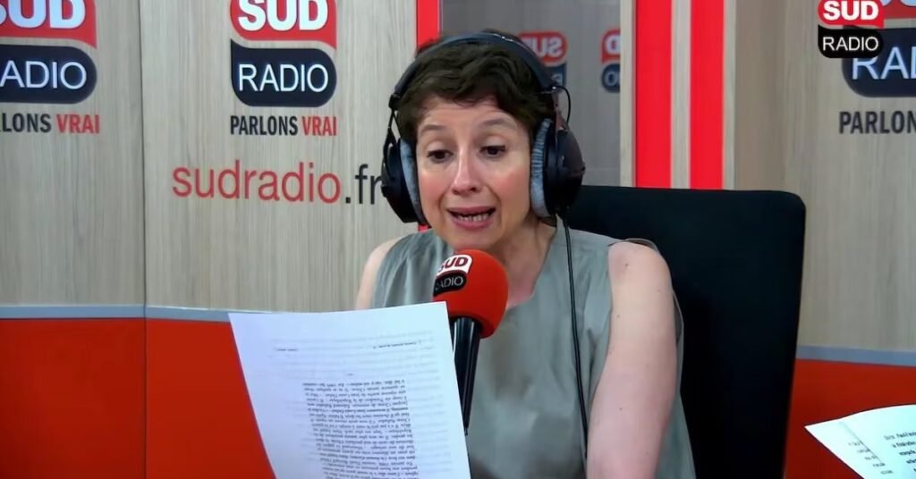 Sa Relation avec les Médias